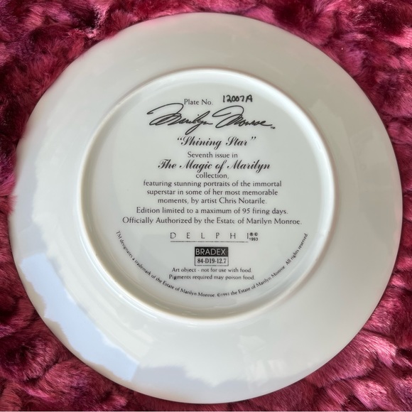 Vintage Delphi Marilyn Monroe ‘Shining Star’ Collectible Plate - Picture 2 of 3